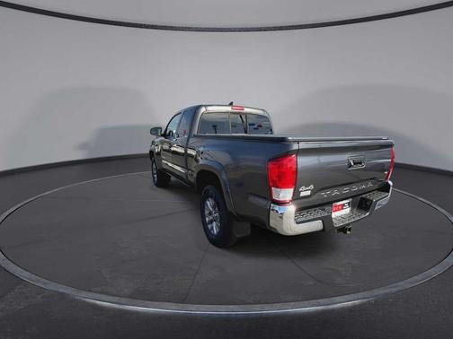 2016 Toyota Tacoma SR5