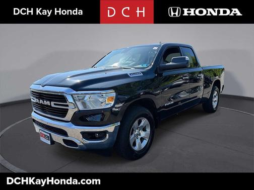 Diamond Black Crystal Pearlcoat 2020 RAM 1500 Big Horn/Lone Star