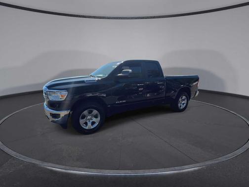Diamond Black Crystal Pearlcoat 2020 RAM 1500 Big Horn/Lone Star