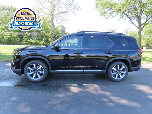 2025 Honda Pilot Touring 8-Passenger
