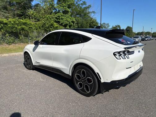 STAR WHITE MET TRI-COAT 2022 Ford Mustang Mach-E GT