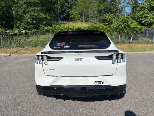 STAR WHITE MET TRI-COAT 2022 Ford Mustang Mach-E GT