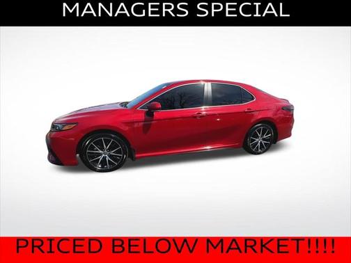 2023 Toyota Camry SE