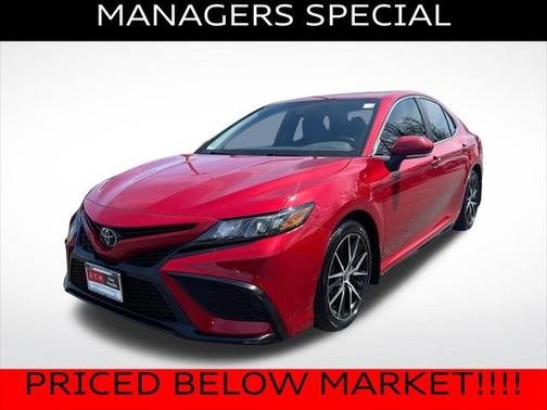2023 Toyota Camry SE