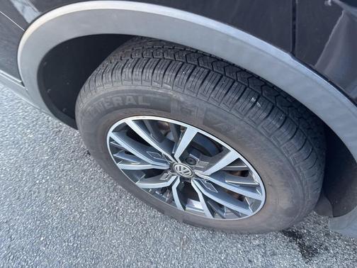 2019 Volkswagen Tiguan 2.0T SE 4MOTION