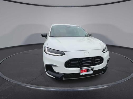 Platinum White Pearl 2024 Honda HR-V AWD Sport