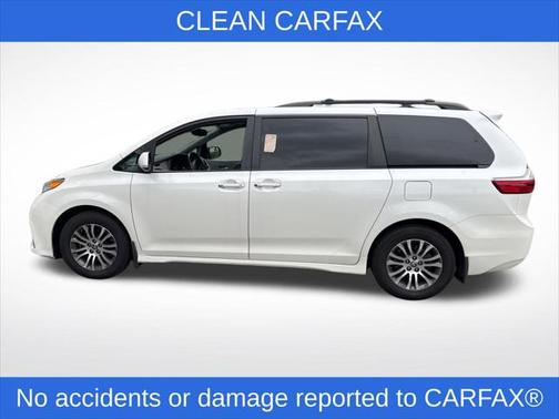 2020 Toyota Sienna XLE Premium