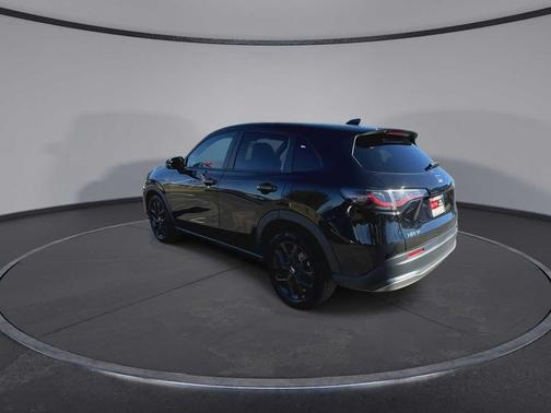 Crystal Black Pearl 2024 Honda HR-V AWD Sport