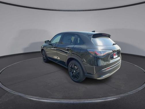 Crystal Black Pearl 2026 Honda HR-V AWD Sport