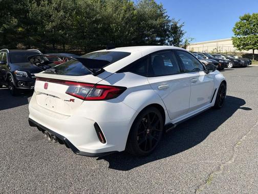 Championship White 2024 Honda Civic Type R Manual