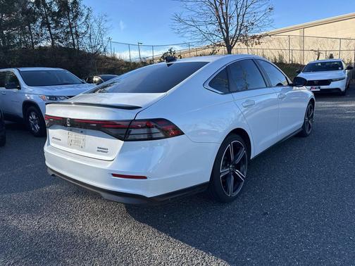 2023 Honda Accord Hybrid Base