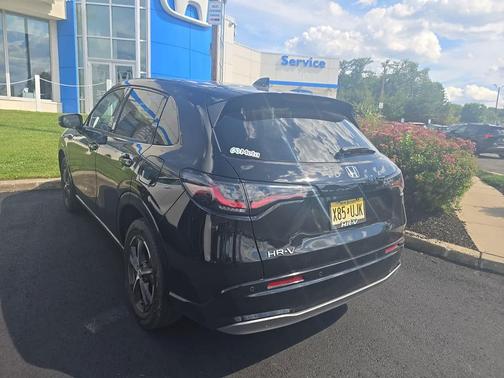 Crystal Black Pearl 2024 Honda HR-V EX-L