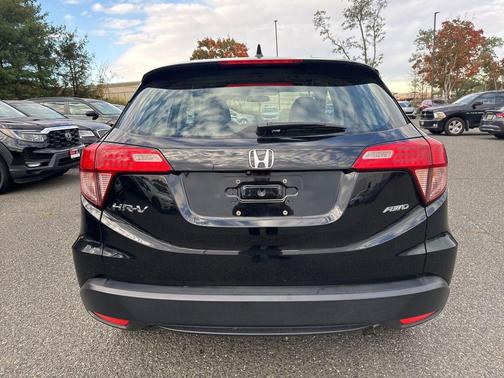 2018 Honda HR-V LX