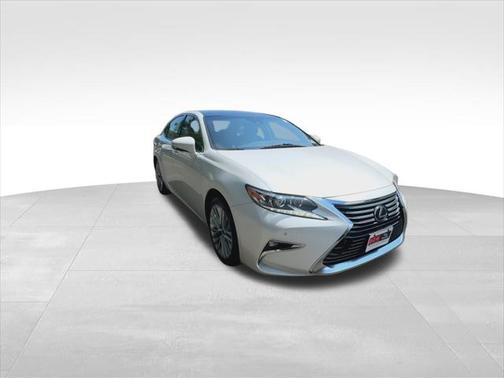 2016 Lexus ES 350 Base