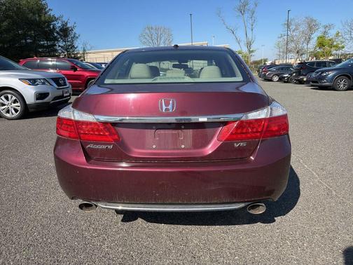 Basque Red Pearl II 2013 Honda Accord
