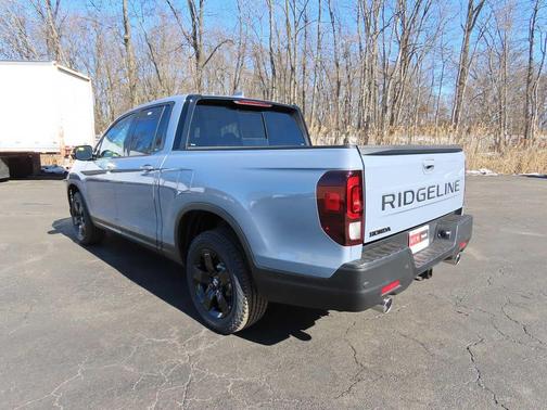 2026 Honda Ridgeline Black