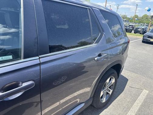 Modern Steel Metallic 2025 Honda Pilot EX-L