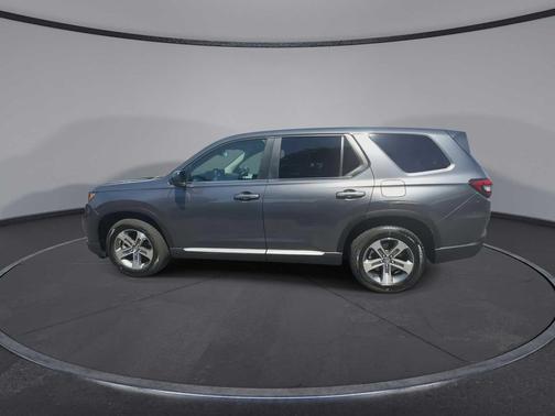 Modern Steel Metallic 2025 Honda Pilot EX-L