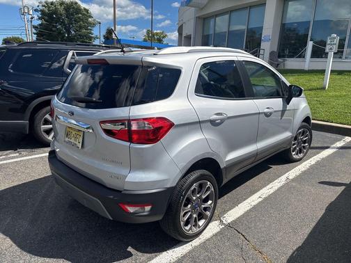 2022 Ford EcoSport Titanium