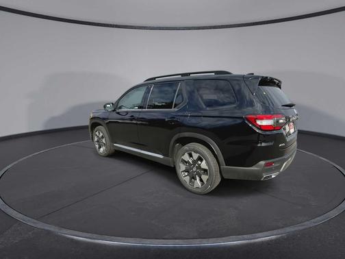 Crystal Black Pearl 2026 Honda Pilot Elite