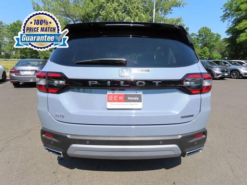 2025 Honda Pilot Touring 8-Passenger