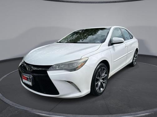 2015 Toyota Camry XSE