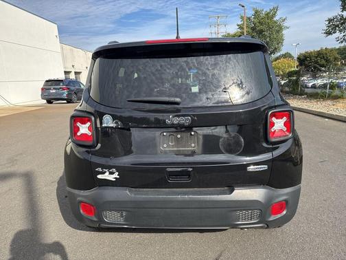 2022 Jeep Renegade Latitude