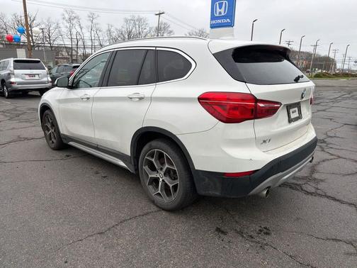 2018 BMW X1 xDrive28i