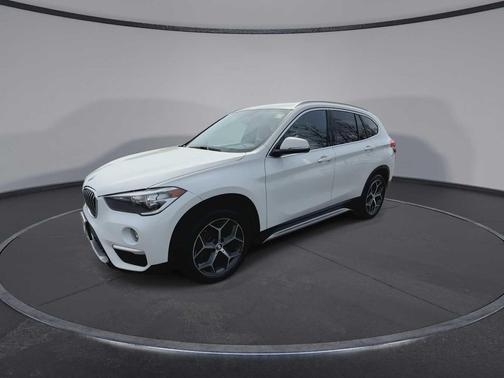 Alpine White 2018 BMW X1 xDrive28i
