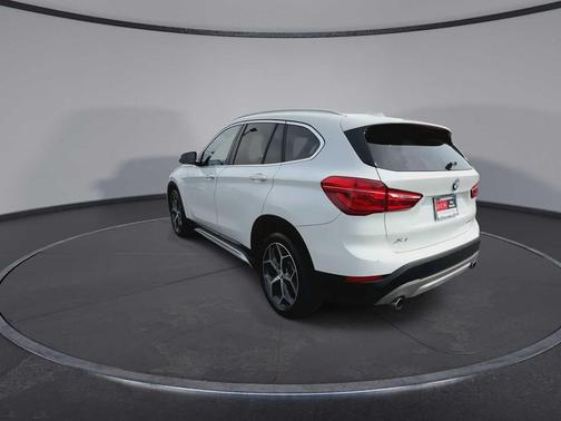 Alpine White 2018 BMW X1 xDrive28i