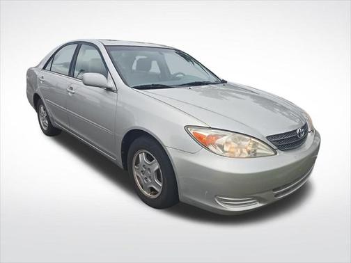2003 Toyota Camry LE V6