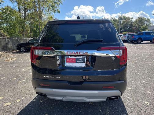 2023 GMC Acadia FWD SLT