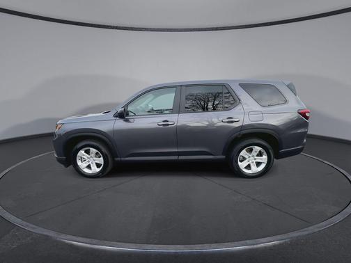 2023 Honda Pilot AWD LX
