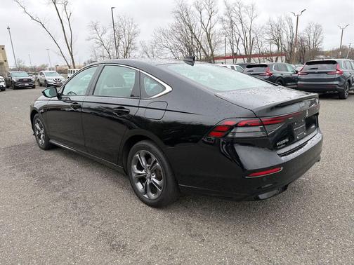 Crystal Black Pearl 2025 Honda Accord Hybrid EX-L