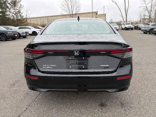 Crystal Black Pearl 2025 Honda Accord Hybrid EX-L
