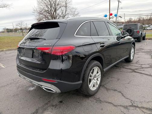 2023 Mercedes-Benz GLC 300 4MATIC