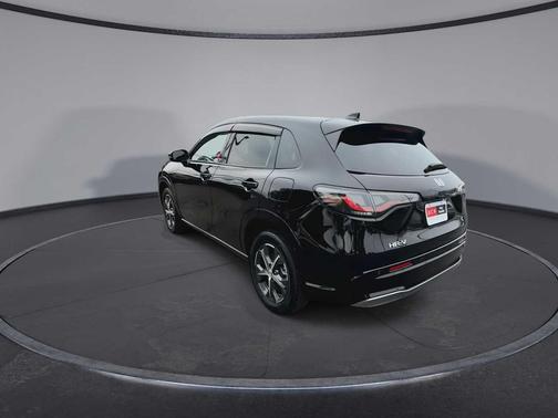 Crystal Black Pearl 2024 Honda HR-V EX-L