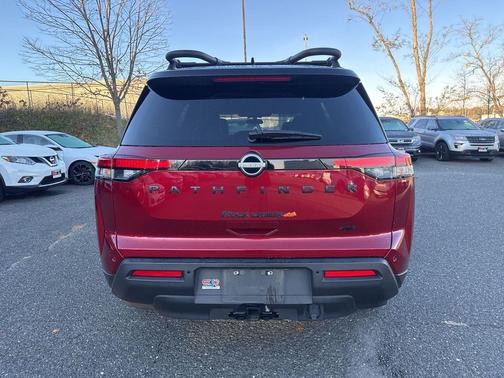 2023 Nissan Pathfinder Rock Creek 4WD