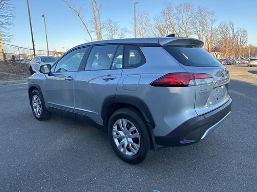 2024 Toyota Corolla Cross L