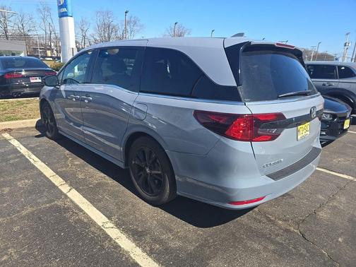 2023 Honda Odyssey Sport