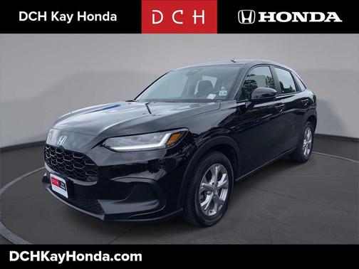 Crystal Black Pearl 2023 Honda HR-V LX