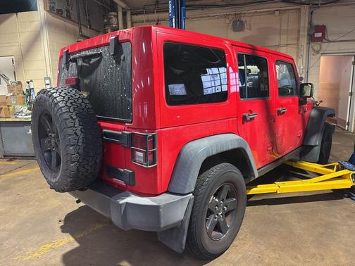 2017 Jeep Wrangler Unlimited Sport
