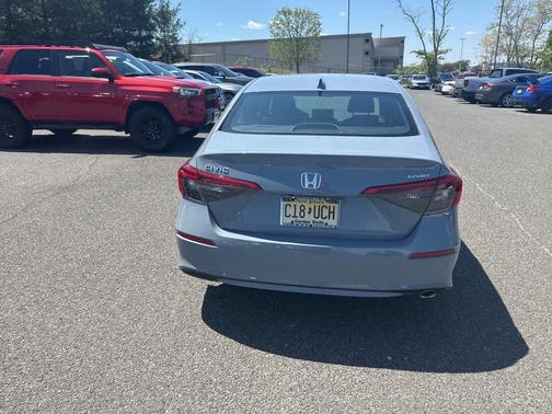 Sonic Gray Pearl 2024 Honda Civic Sport