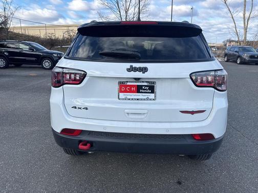 2024 Jeep Compass Trailhawk