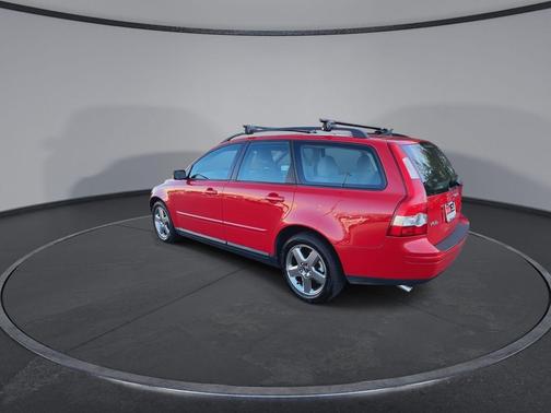2005 Volvo V50 T5