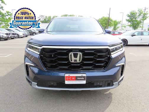 2025 Honda Pilot Touring 8-Passenger