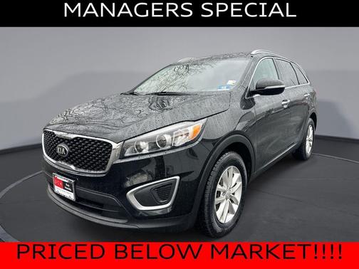 2017 Kia Sorento LX