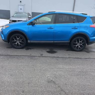 2018 Toyota RAV4 SE