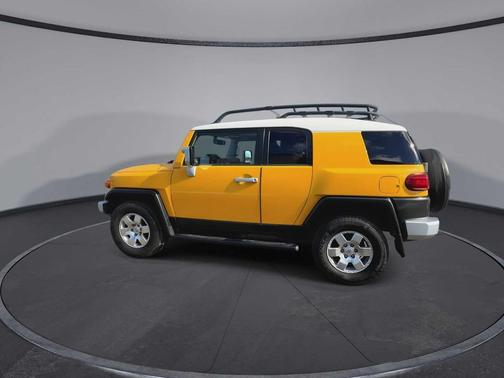 2010 Toyota FJ Cruiser Base