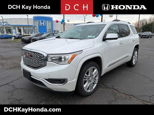 White Frost Tricoat 2017 GMC Acadia Denali